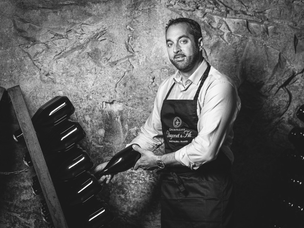 champagne-viticulteur-vigneron-portrait-dagonnet-bouteille