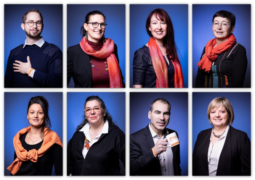 corporate-portrait-bleu-equipe-groupe